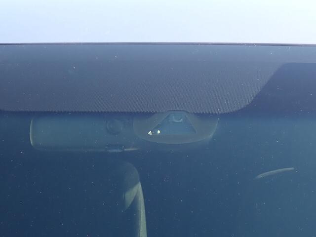 ���Փˌy���T�|�[�g�������Ǔˎ��̂̊댯���@�m���A�Փ˂�����A�܂��͌y�����Ă����̂ň��S�ʂł����S�ł�!