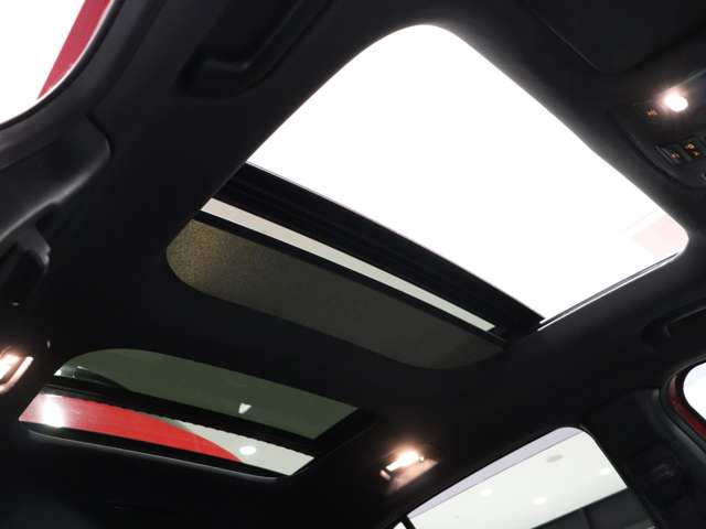 GLAクラスGLA220 4マチック 4WD