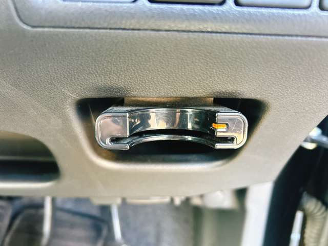 【ETC】高速道路の料金所はストレスなく通過!遠方へのお出かけには必須のアイテムです!当店でセットアップ実施しておりますのでご納車当日からご利用いただけます!