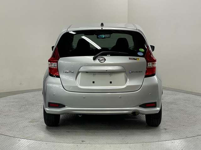 �}�t���[�J�b�^�[��t����ЊO�}�t���[��t�܂ŉ\�ł�!���ʂł͕�����Ȃ����͂��C�y�ɂ��q�˂�������!!