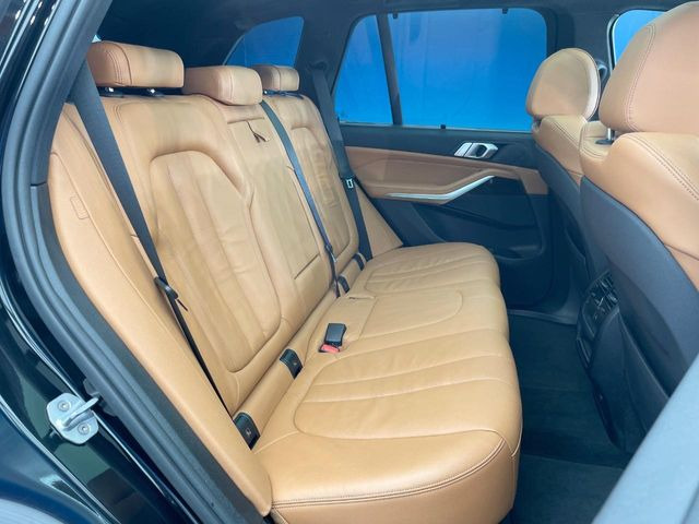 ���㕔���Ȃ��C�ɂȂ�悤�ȃL�Y�E�����ւ��蓙�A�傫�ȃ_���[�W�͂Ȃ��A�ǍD�ȏ�Ԃł��B