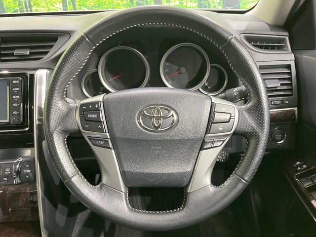 �y�����v�����X�e�A�����O�z�㎿�Ȋv���g�p���邱�ƂŁA��ɂ����������݂ƂĂ��^�]���₷���n���h���ł���