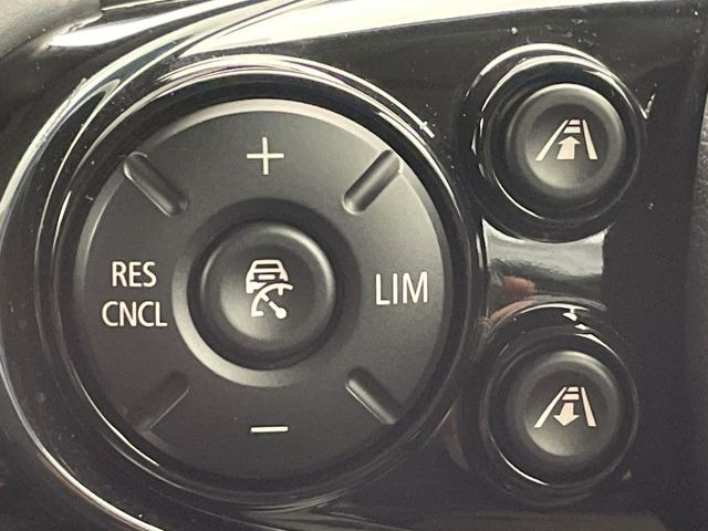 �����[�_�[�N���[�Y�R���g���[��:�O�̎ԂƂ̎Ԋԋ��������ɂƂ�A��葬�x�Ŏ������s���Ă���鎟����̃N���[�Y�R���g���[��!��ɍ������H�⎩���Ԑ�p���H�Ŏg�p����֗��ȋ@�\�ł�!