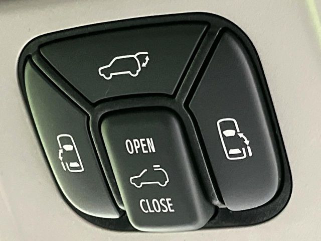 �y�����p���[�X���C�h�h�A�z�X�}�[�g�L�[��^�]�Ȃ̃X�C�b�`�Ō�ȗ����X���C�h�h�A�̊J���\���d��������͂����ăh�A���J����K�v�������A�����Ȃ��q�l�ł��ȒP�ɊJ���߂ł����K�ł���