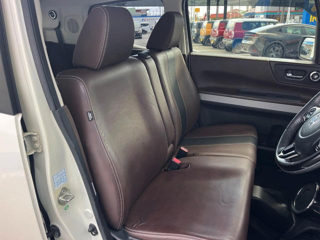 �^�]�ȃV�[�g���͎g�p�������Ȃ��A�ǍD�ȏ�ԂƂȂ��Ă��܂��B���J�Ɏg���Ă������Ƃ��悭�킩��܂��ˁB