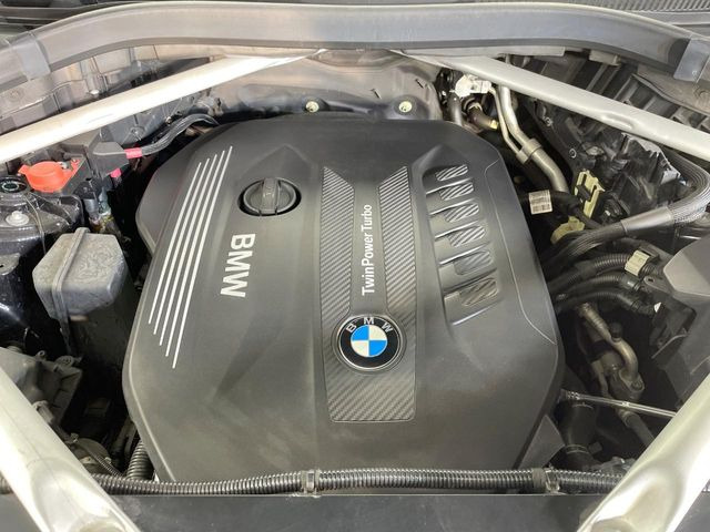 �����X�ł́A�e���[�J�[�̐�p�f�f�e�X�^�[�𓱓��B���Ǝ��i�����e�N�j�J���X�^�b�t���풓���Ă���܂��̂ŁA������̍ۂɂ����S���Ă����p���������܂��B