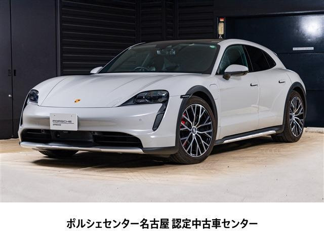 タイカンクロスツーリスモ4S 4+1シート 4WD