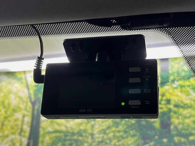 �y�h���C�u���R�[�_�[�z���S�E���S�ȃJ�[���C�t�ɕK�{�̃h���C�u���R�[�_�[�𑕔�!���s���͂������A������^�]�⎖�̂ɑ��������ۂ̏󋵂��f���ŋL�^���A����̃��X�N�ɔ����܂��B