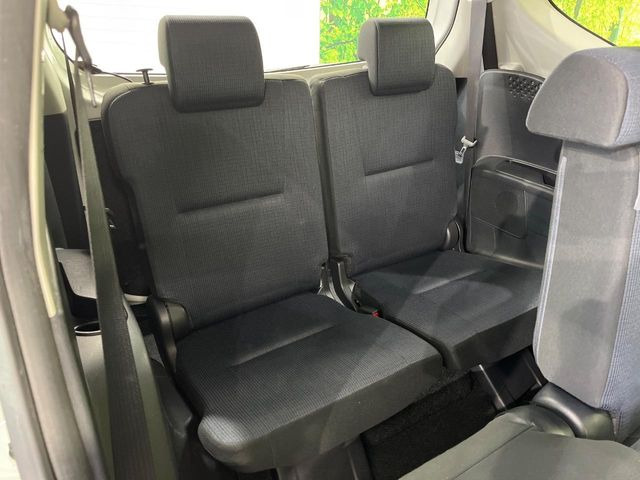 3��ڃV�[�g�͂�������ԗǍD����l�ł��������ƍ����Ē����܂��̂ŁA��l���ł̂��o���������N���N�ł��􂲉Ƒ��ŁA�C�̒m�ꂽ���ԂŁA�h���C�u�ɍs���̂��y���݂ł��ˁ�