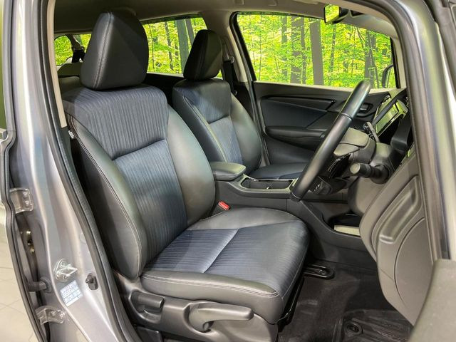 �y�n�[�t���U�[�V�[�g�z�������ƍ���S�n�𗼗������l�C�̃V�[�g���w�ʁE���ʂ̃t�@�u���b�N�f�ނ́A�ʋC���̗ǂ��⊊��ɂ����ɗD��Ă��܂��B�C���╞���ɍ��E���ꂸ���K�ɂ���肢�������܂��B