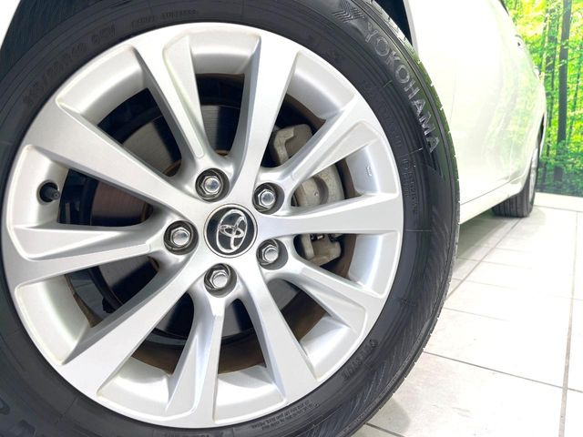 �y����16�C���`�A���~�z�C�[���z�O�ςɃ}�b�`���������A���~�z�C�[���𑕒����Ă���܂��B�e��ЊO�A���~�z�C�[����A�X�^�b�h���X�^�C�����戵�����Ă���܂��B���񂲑��k����������