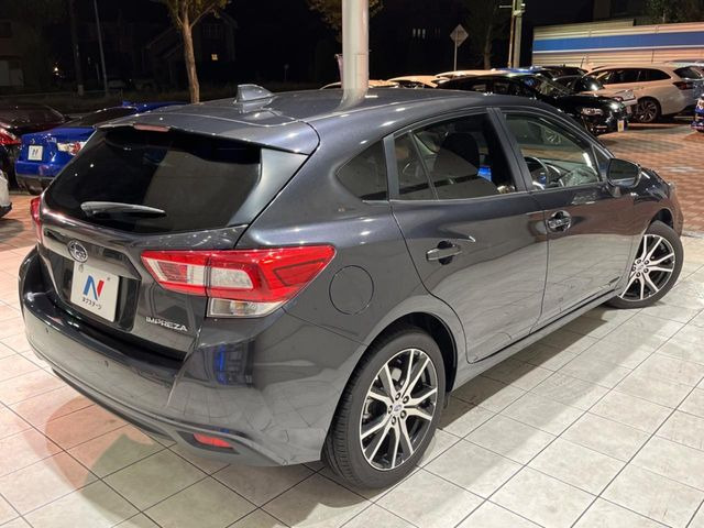 ☆全国のネクステージからお取り寄せが可能※!遠方の店舗に展示してあるクルマが気になる場合も、最寄りの店舗でご覧いただくことが可能です!是非私たちに要望をお聞かせください!※別途費用