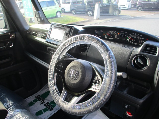 N-BOXカスタムG L ホンダセンシング