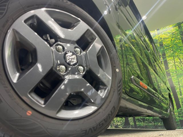 �y����14�C���`�A���~�z�C�[���z�O�ςɃ}�b�`���������A���~�z�C�[���𑕒����Ă���܂��B�e��ЊO�A���~�z�C�[����A�X�^�b�h���X�^�C�����戵�����Ă���܂��B���񂲑��k����������