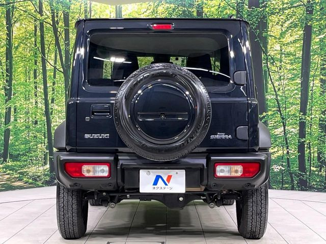 安心の最長10年・走行無制限保証(有償)をご用意。保証内容も充実はもちろん、無料点検&オイル交換や、年中無休の全国・24時間ロードサービスも付帯されておりますのでご安心下さい。