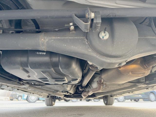 下回りがきれいなうちに、防錆加工の施工がオススメ。降雪地域はもちろん、沿岸部にお住いの方や、趣味でマリン・ウィンタースポーツをされる方にご好評いただいております。