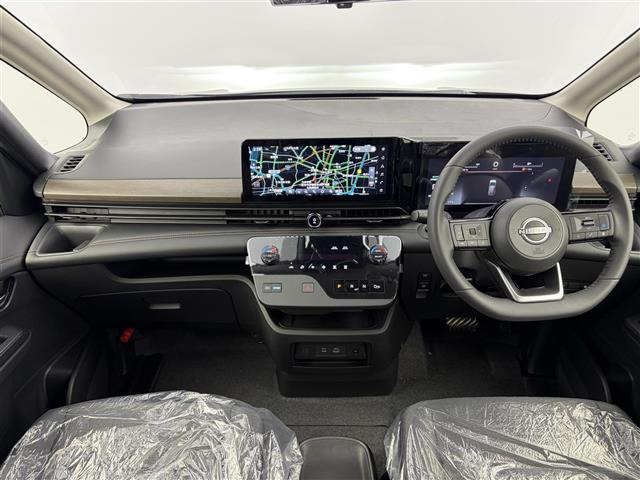 セレナ1.4 e-POWER ハイウェイスターV