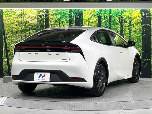 ☆全国のネクステージからお取り寄せが可能※!遠方の店舗に展示してあるクルマが気になる場合も、最寄りの店舗でご覧いただくことが可能です!是非私たちに要望をお聞かせください!※別途費用