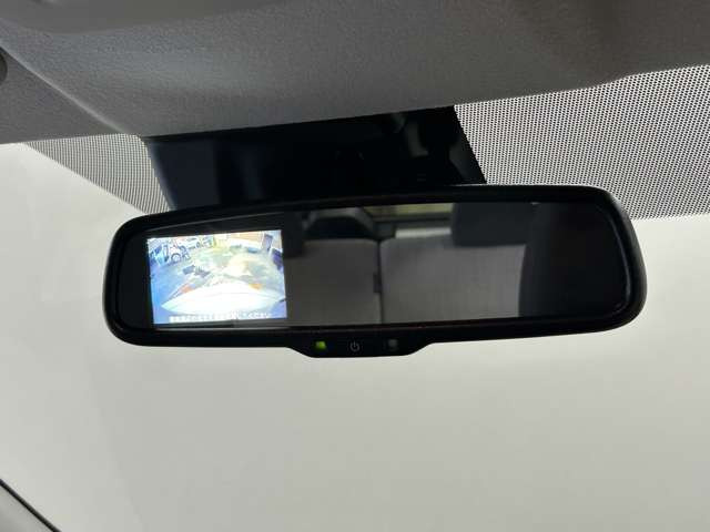 ���D�݂̃I�v�V�����𑕒����Č�[�Ԃ��邱�Ƃ��\�ł��B�i�r�E�o�b�N�J�����EETC�E��ȃt���b�v�_�E�����j�^�[�E�R�[�e�B���O�E�V�[�g�J�o�[�E�h���C�u���R�[�_�[�E�G���W���X�^�[�^�[ �ȂǂȂǎ戵����!