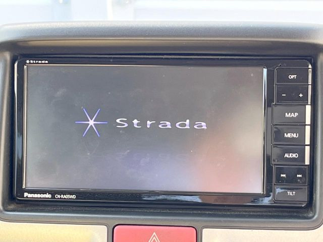 �y�i�r�Q�[�V�����z�g���₷���i�r�ŖړI�n�܂ł�������ē����Ă���܂��B�e��I�[�f�B�I�Đ��@�\���[�����Ă���A���Ԃ̉^�]������Ɋy�����Ȃ�܂�!!