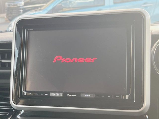 【ナビゲーション】使いやすいナビで目的地までしっかり案内してくれます。各種オーディオ再生機能も充実しており、お車の運転がさらに楽しくなります!!