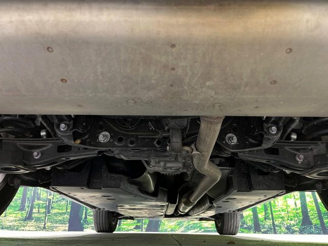 下回りがきれいなうちに、防錆加工の施工がオススメ。降雪地域はもちろん、沿岸部にお住いの方や、趣味でマリン・ウィンタースポーツをされる方にご好評いただいております。