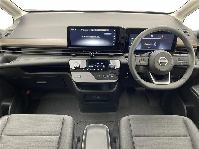 セレナ1.4 e-POWER ハイウェイスターV