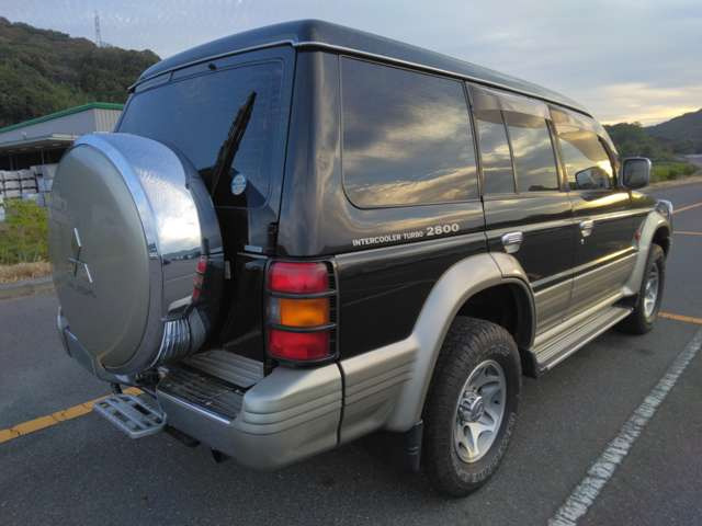 ����n���ʎd�l��!2�o�b�e���[!2800cc!�y��!�f�B�[�[��!�^�[�{!4WD!5MT!��5���}�j���A���~�b�V����!�����A���~�z�C�[��!�w�ʃ^�C���J�o�[!�I�v�V�����X�e�b�v!�։���!