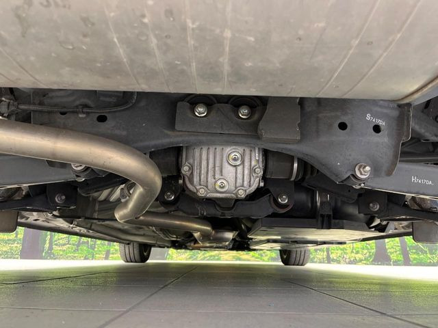 下回りがきれいなうちに、防錆加工の施工がオススメ。降雪地域はもちろん、沿岸部にお住いの方や、趣味でマリン・ウィンタースポーツをされる方にご好評いただいております。