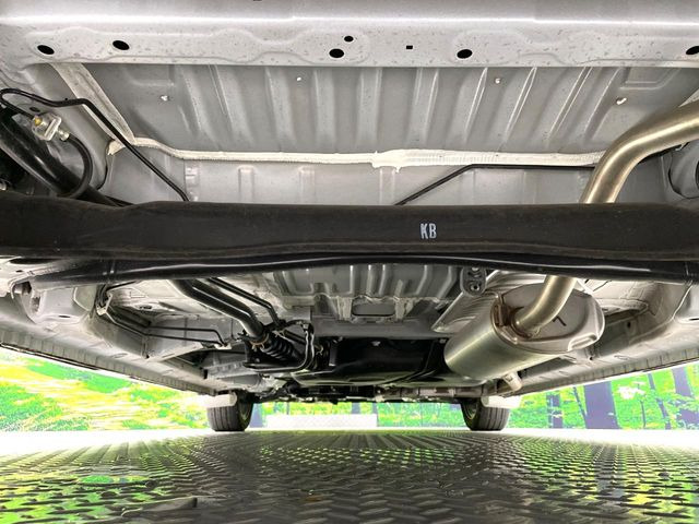 下回りがきれいなうちに、防錆加工の施工がオススメ。降雪地域はもちろん、沿岸部にお住いの方や、趣味でマリン・ウィンタースポーツをされる方にご好評いただいております。