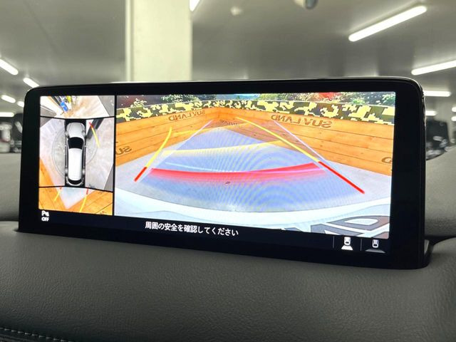 �y360&deg;�r���[���j�^�[�z��p�̃J�����ɂ��A�ォ�猩���낵���悤�Ȏ��_��360�x�N���}�̎��͂��m�F���邱�Ƃ��ł��܂������p�������m�F���₷���A�����ꏊ�ł̐؂�Ԃ��⒓�Ԃ��X���[�Y�ɍs���܂��B