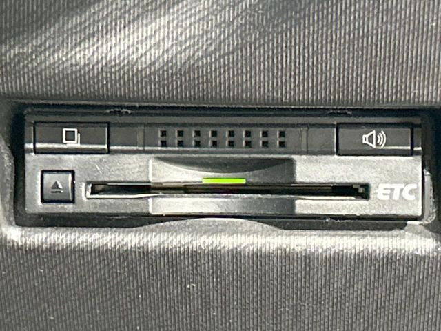 【ETC】高速道路の料金所をストレスなく通過!話題のスポットやサービスエリアに多い「スマートIC」利用時は必須のアイテムです。当店でセットアップを実施、ご納車当日からすぐにご利用いただけます!