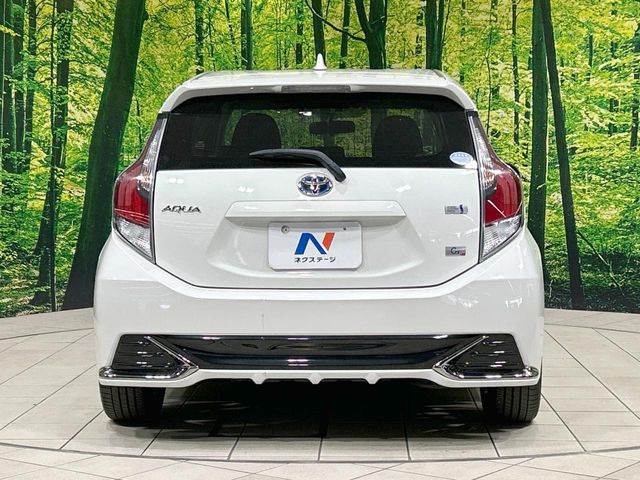 安心の最長10年・走行無制限保証(有償)をご用意。保証内容も充実はもちろん、無料点検&オイル交換や、年中無休の全国・24時間ロードサービスも付帯されておりますのでご安心下さい。