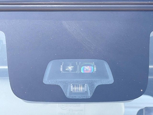 �y�X�Y�L �Z�[�t�e�B�T�|�[�g�z���s���ɑO���̎ԗ�����F�����A�Փ˂������Ȏ��͌x��ƃu���[�L�ŏՓˉ���Ɣ�Q�y�����A�V�X�g�B�����S�Ƀh���C�u�����y���݂��������܂��B