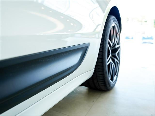 ����E�����������Ă���܂��B���C�y�ɂ����k���������B