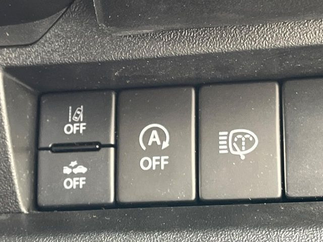 �y�X�Y�L �Z�[�t�e�B�T�|�[�g�z���s���ɑO���̎ԗ�����F�����A�Փ˂������Ȏ��͌x��ƃu���[�L�ŏՓˉ���Ɣ�Q�y�����A�V�X�g�B�����S�Ƀh���C�u�����y���݂��������܂��B