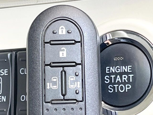 �y�L�[�t���[�V�X�e���z�J�o����|�P�b�g�ɓ��ꂽ�܂܂ł��h�A�̎{���E�������\�ȃX�}�[�g�L�[�𑕔��B�G���W���̃I���E�I�t�����J�M�����o���K�v����������Ƃ��Ă��֗��ł���