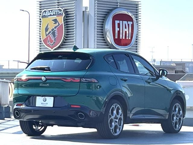 トナーレプラグインハイブリッド Q4 ヴェローチェ 4WD