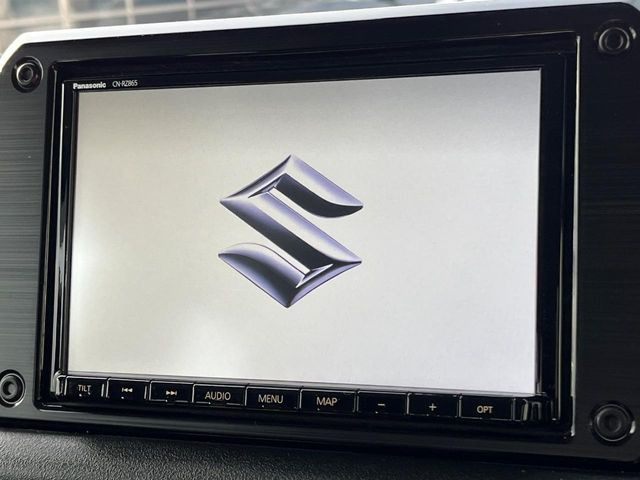 �y8�C���`�i�r�Q�[�V�����z�g���₷���i�r�ŖړI�n�܂ł�������ē����Ă���܂��B�e��I�[�f�B�I�Đ��@�\���[�����Ă���A���Ԃ̉^�]������Ɋy�����Ȃ�܂�!!