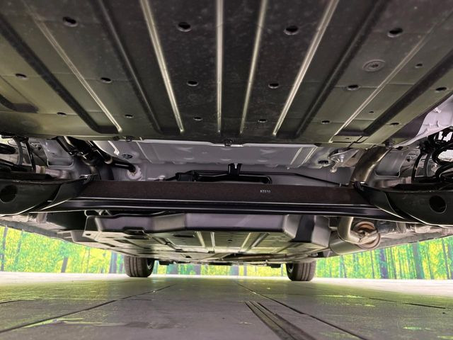 下回りがきれいなうちに、防錆加工の施工がオススメ。降雪地域はもちろん、沿岸部にお住いの方や、趣味でマリン・ウィンタースポーツをされる方にご好評いただいております。