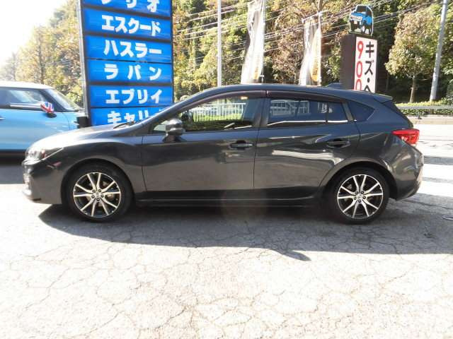 ���Ђ́u�i���ƃv���C�V���O�v��O��I�ɂ������A���ݑ��ꉿ�i�̂��Ԃ�K���ȉ��i�Ŕ̔����Ă���܂��B�܂����s�������A�Ԃ̃R���f�B�V�������d�����Ă���A�S�ԕK�����Ђ̎d����S�����ڂŌ��Ĕ����Ă���܂��B