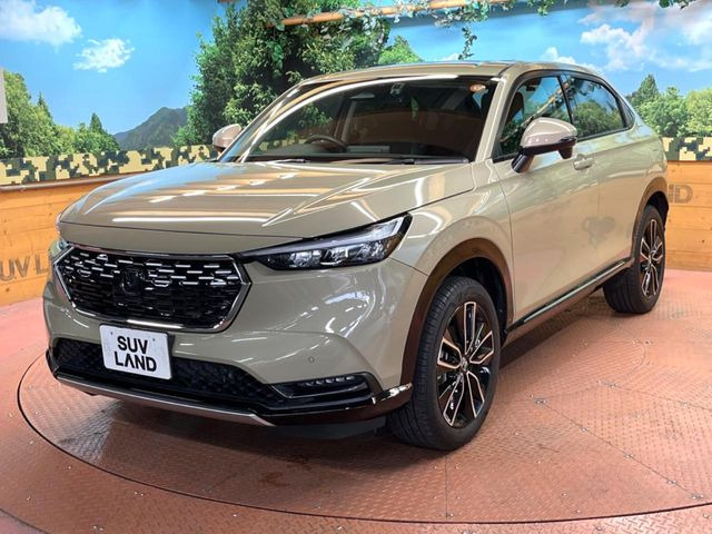 高透明度のガラス皮膜で撥水はもちろん、上質なツヤ・光沢を実現。紫外線や酸性雨から大切な愛車を保護し、色あせ・劣化を防止。「弾スプラッシュコート」、「弾プリミッサコート」からお選びいただけます。