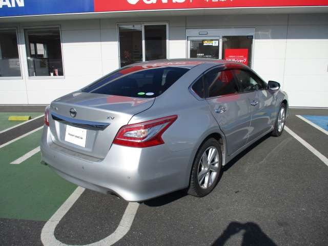 ティアナ2.5 XV ナビAVMパッケージ