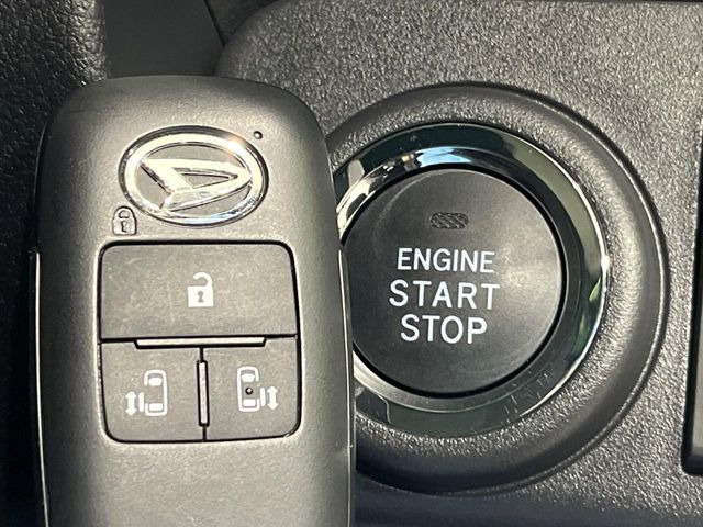 �y�L�[�t���[�V�X�e���z�J�o����|�P�b�g�ɓ��ꂽ�܂܂ł��h�A�̎{���E�������\�ȃX�}�[�g�L�[�𑕔��B�G���W���̃I���E�I�t�����J�M�����o���K�v����������Ƃ��Ă��֗��ł���