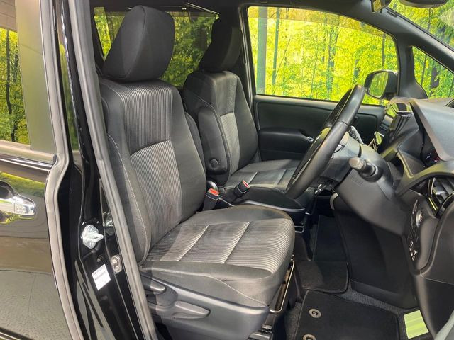 �^�]�Ȃ܂��ɂ͏\���ȃX�y�[�X������A�啿�ȕ��ł��������^�]���Ă�����������ł��B