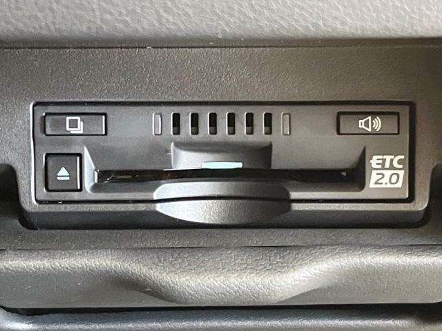 【ETC】高速道路の料金所をストレスなく通過!話題のスポットやサービスエリアに多い「スマートIC」利用時は必須のアイテムです。当店でセットアップを実施、ご納車当日からすぐにご利用いただけます!