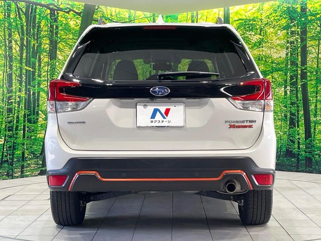 安心の最長10年・走行無制限保証(有償)をご用意。保証内容も充実はもちろん、無料点検&オイル交換や、年中無休の全国・24時間ロードサービスも付帯されておりますのでご安心下さい。