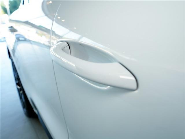 �����̂��q�l�ɂ����S���Ă��Ԃ����I�т���������悤�ɁA�r�f�I�ʘb�ł̂����k�������Ă���܂��B