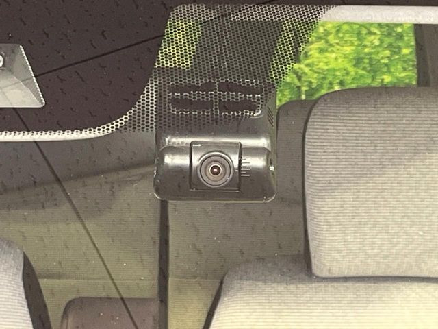 �y�h���C�u���R�[�_�[�z���S�E���S�ȃJ�[���C�t�ɕK�{�̃h���C�u���R�[�_�[�𑕔�!���s���͂������A������^�]�⎖�̂ɑ��������ۂ̏󋵂��f���ŋL�^���A����̃��X�N�ɔ����܂��B