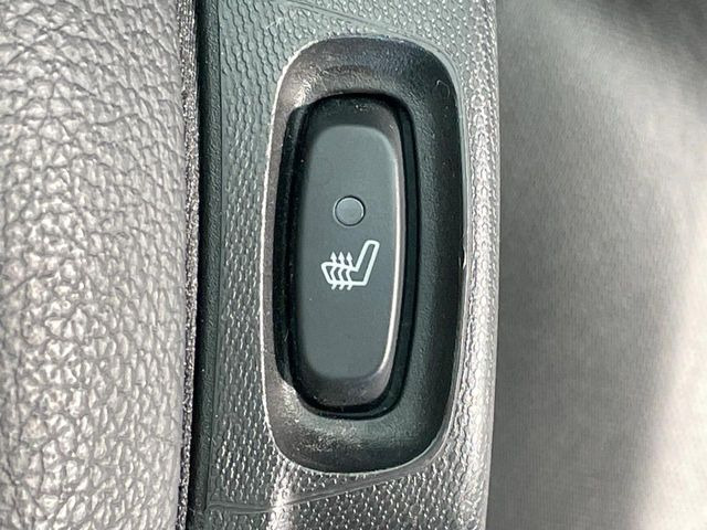 ���t�����g�V�[�g�q�[�e�B���O:�^�]�ȁE����ȋ��ɎO�i�K�Œ��߂��\�ȃV�[�g�q�[�^�[�𑕔����Ă���܂��B�G�߂��킸���K�ɂ��g�p���������܂��B